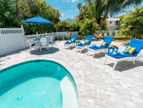 Anna Maria Five Bedroom Beach Home - Private Pool